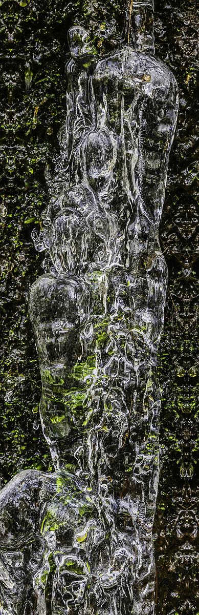 Catskill mountain Ice in the winter of 2016 photographed by Lliam Greguez